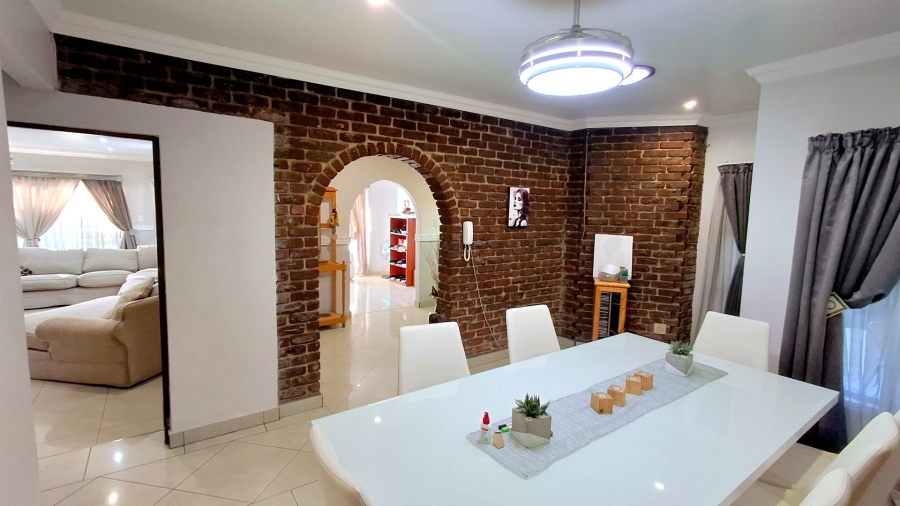 4 Bedroom Property for Sale in Vaalpark Free State